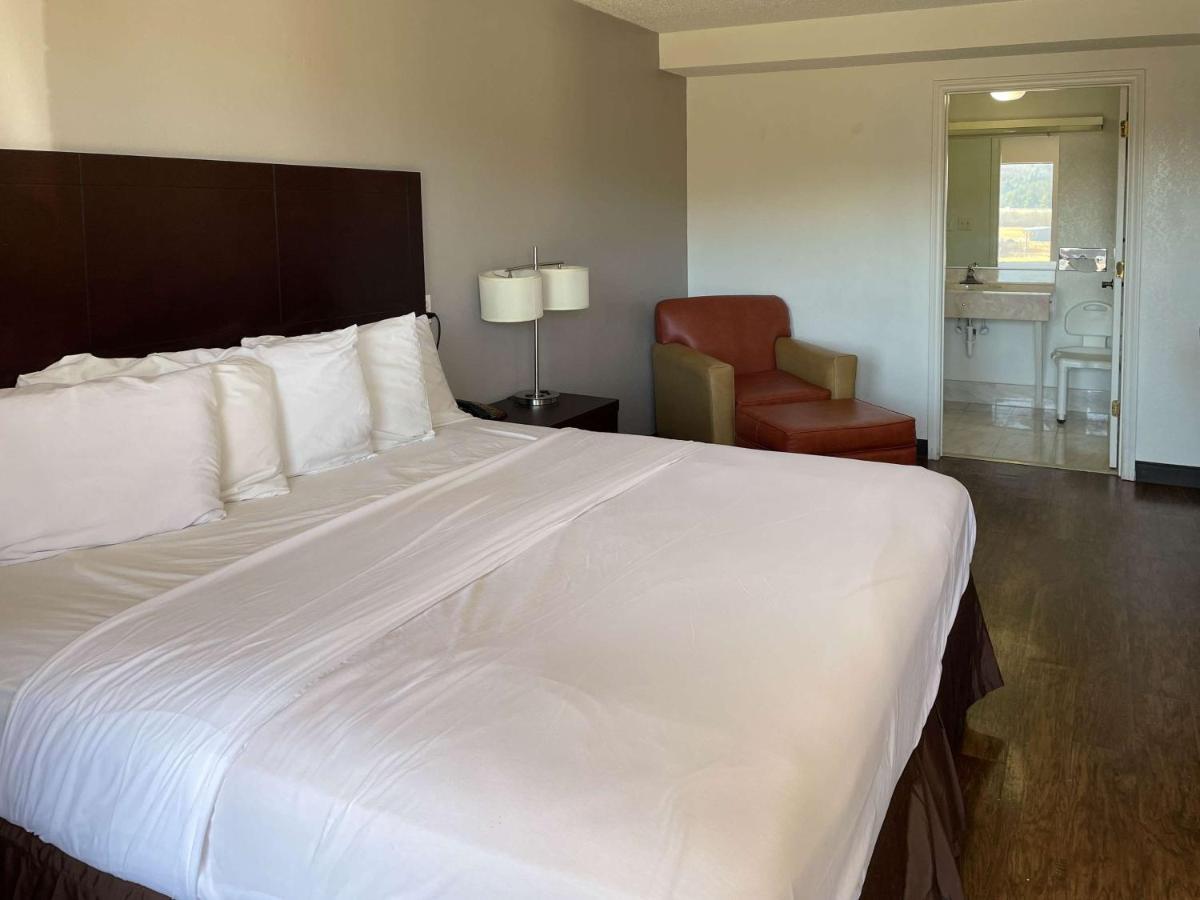 Motel 6 Fancy Gap Va Bagian luar foto
